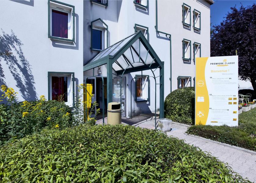 Auvergne-Rhone-Alpes Saint-Genis-Pouilly exterior view