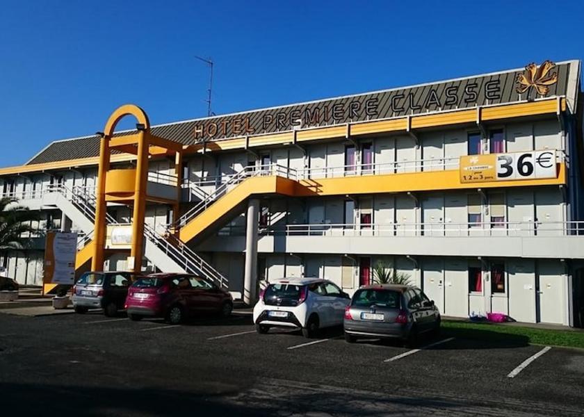 Nouvelle-Aquitaine Eysines Facade