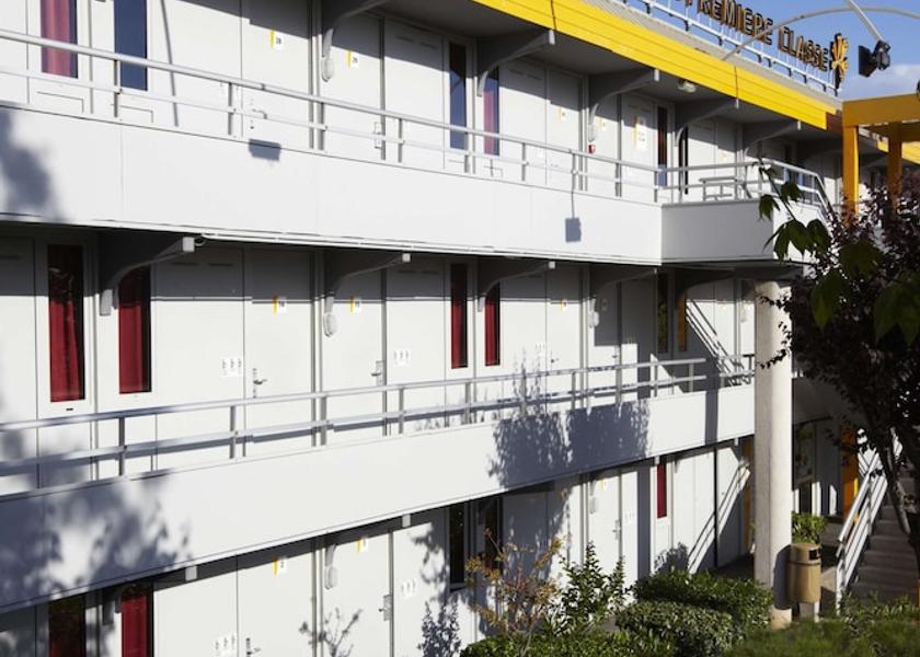 Occitanie Beziers Exterior Detail