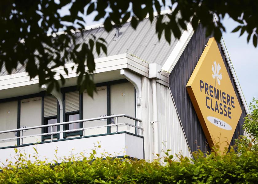 Ile-de-France Plaisir exterior view