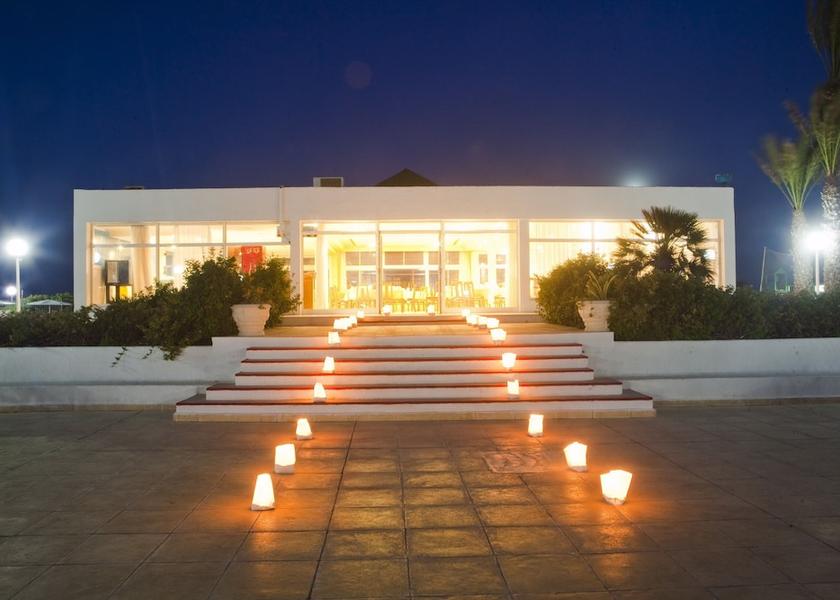  Mahdia Interior Entrance