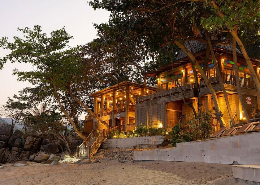 Surat Thani Koh Phangan Restaurant