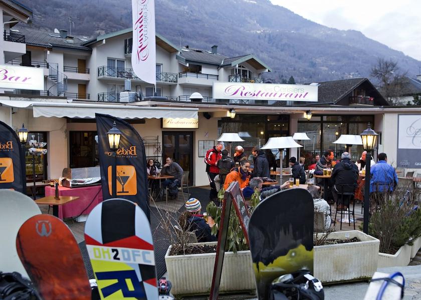 Auvergne-Rhône-Alpes Brides-les-Bains Terrace/patio