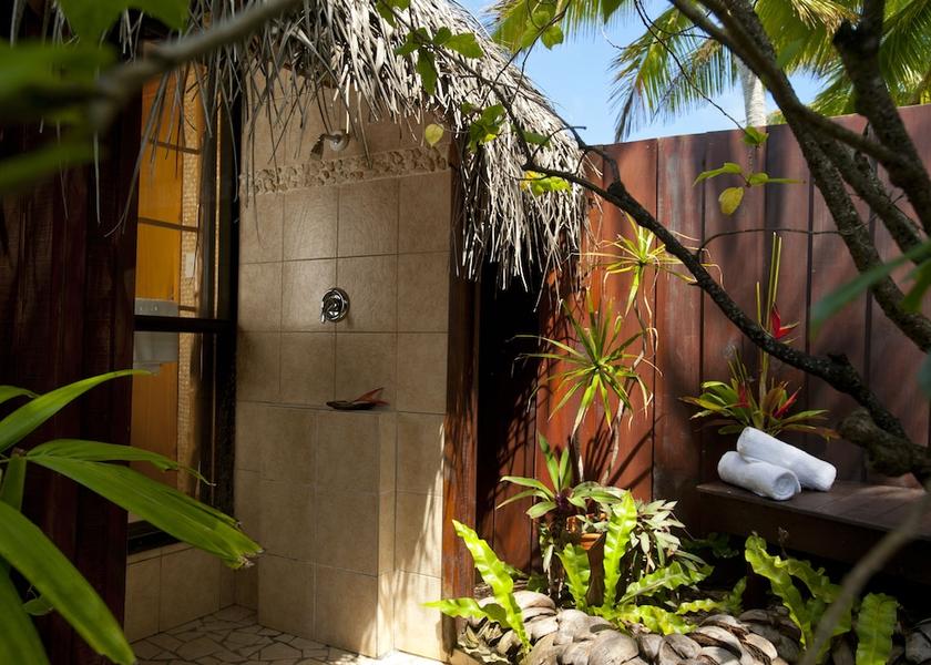  Akitua Island Bathroom