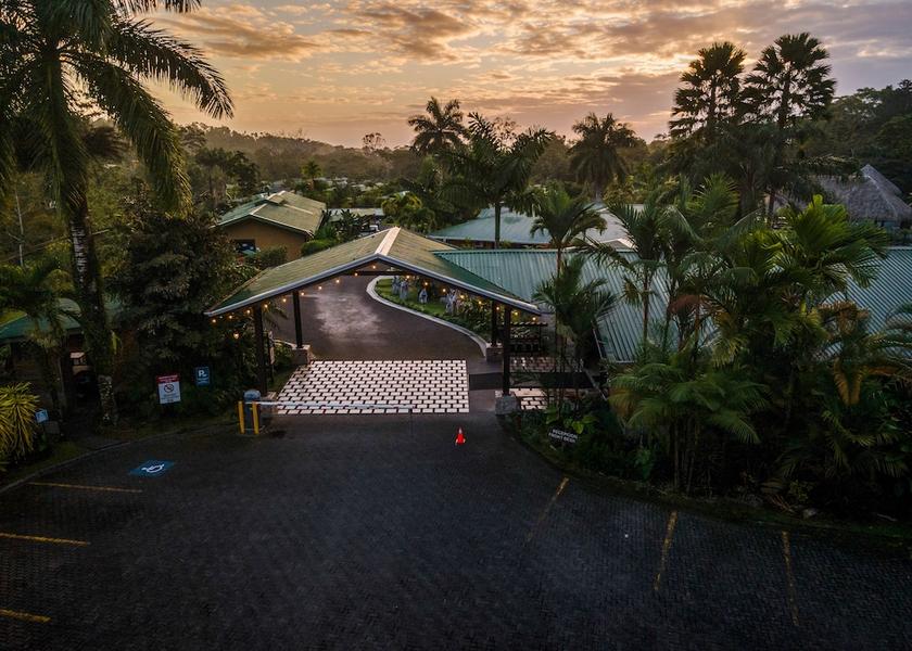 Alajuela La Fortuna Reception