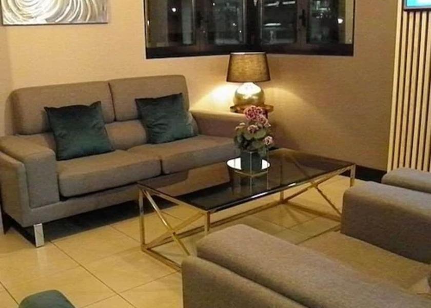 Ile-de-France Creteil Lobby