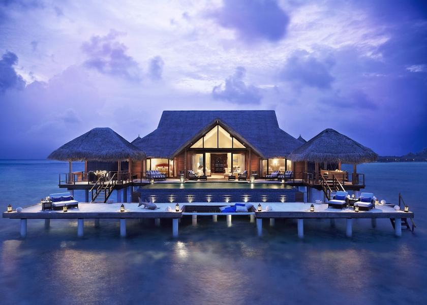 Kaafu Atoll Emboodhu Finolhu Room