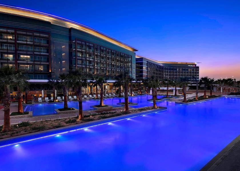 Abu Dhabi Emirate Abu Dhabi Pool