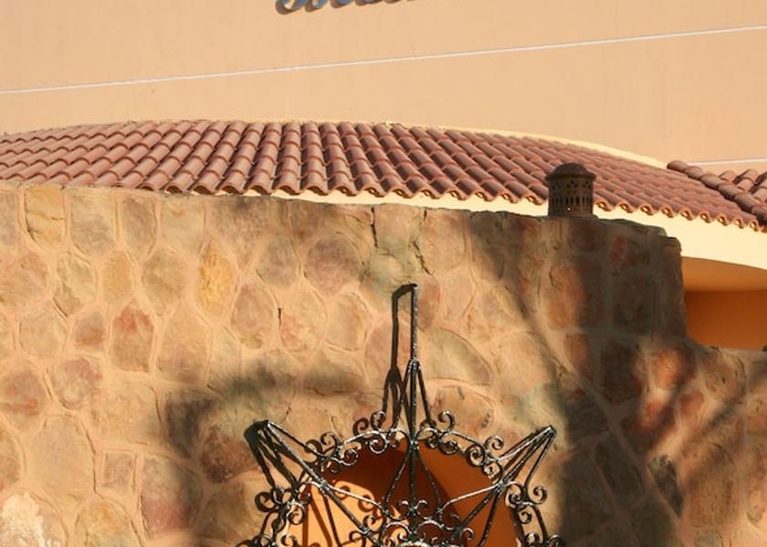  El Quseir Exterior Detail