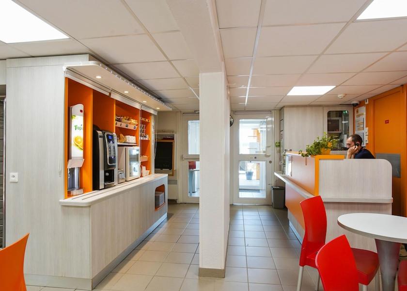 Ile-de-France Villejust Reception