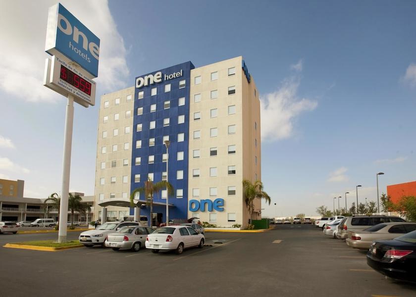 Nuevo León Apodaca Exterior Detail