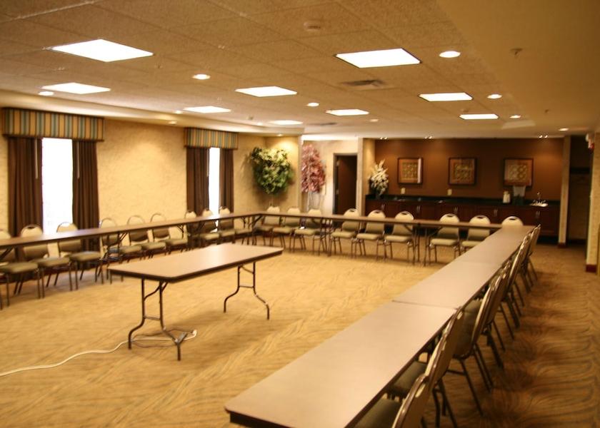 Indiana Warsaw Meeting Room