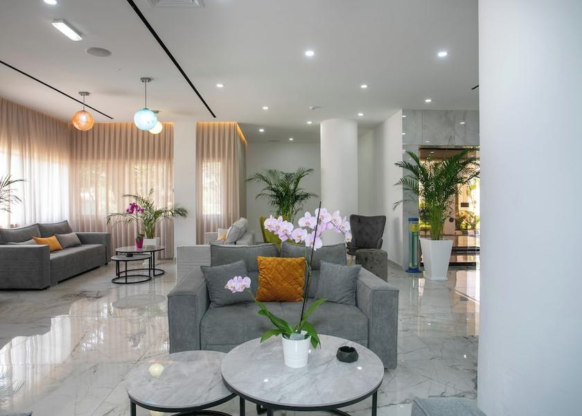 Famagusta Paralimni Reception