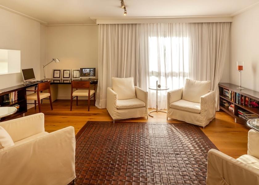 Maldonado Punta del Este Library