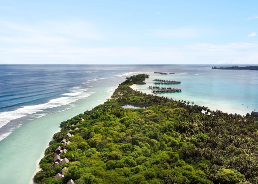 MV Maldives Exterior Detail