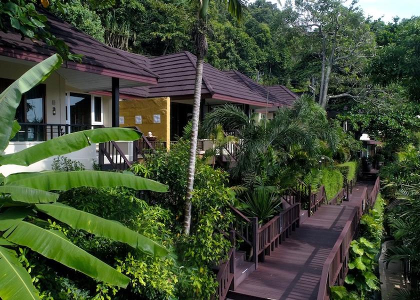 Phuket Sa Khu Property Grounds