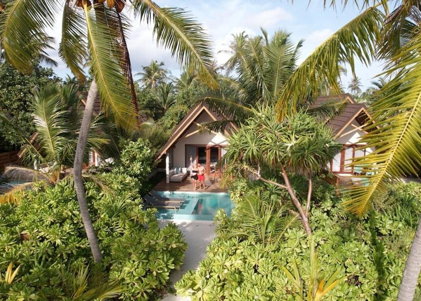 Lhaviyani Atoll Fushifaru Room