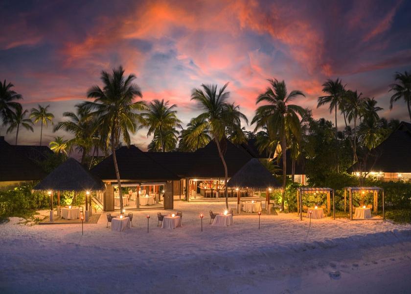 Lhaviyani Atoll Fushifaru Restaurant