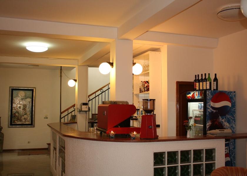  Petrovac Lobby