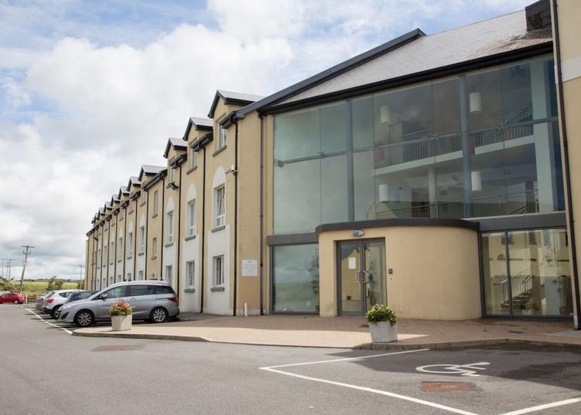 County Clare Lahinch Exterior