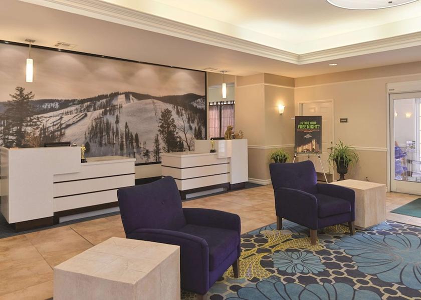 New Mexico Ruidoso Downs Lobby