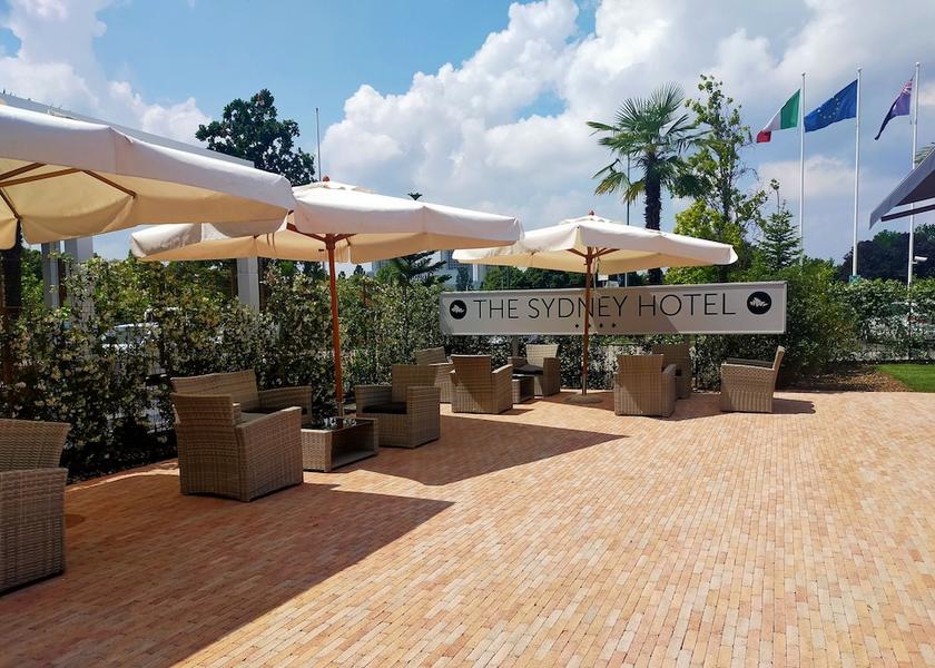 Emilia-Romagna Bologna Poolside bar