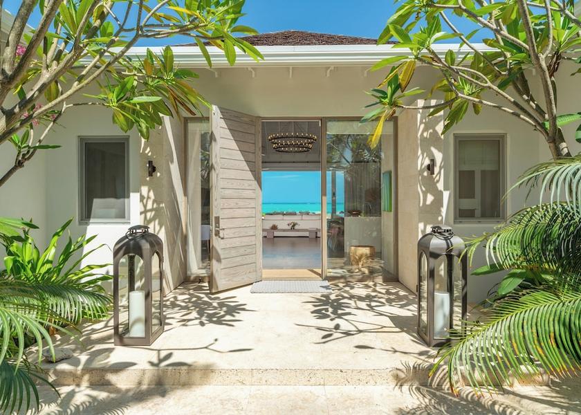  Providenciales Exterior Detail