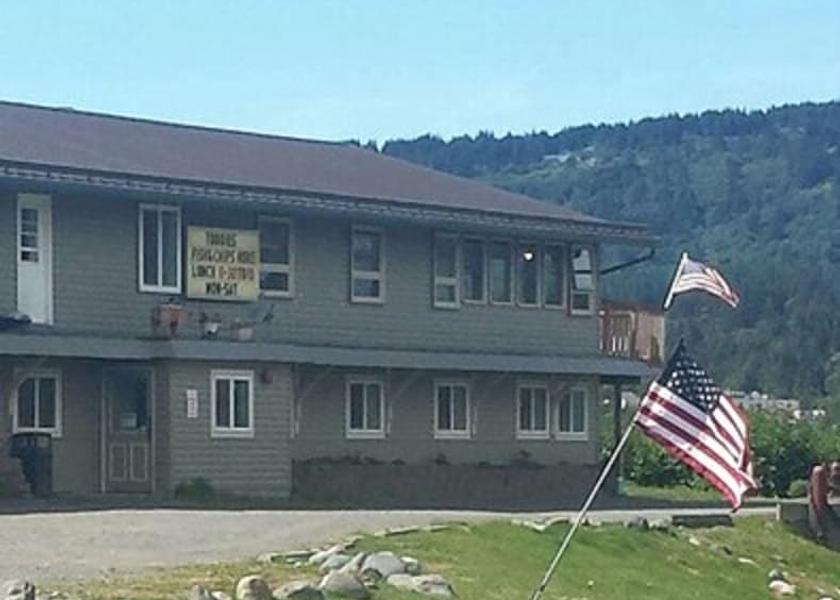 Alaska Homer Front of property