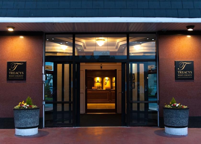 County Clare Ennis Interior entrance