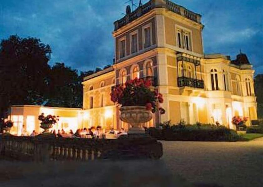 Nouvelle-Aquitaine Chasseneuil-du-Poitou Facade