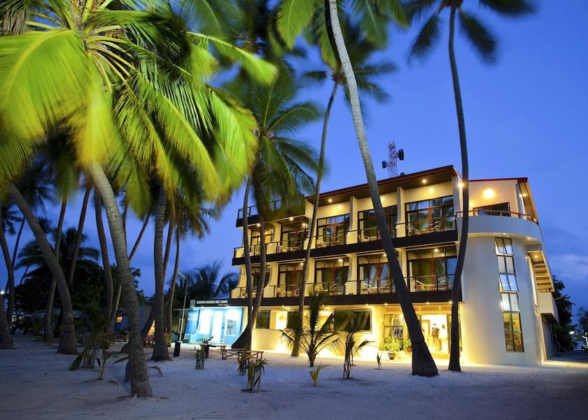 Kaafu Atoll Maafushi Front of property