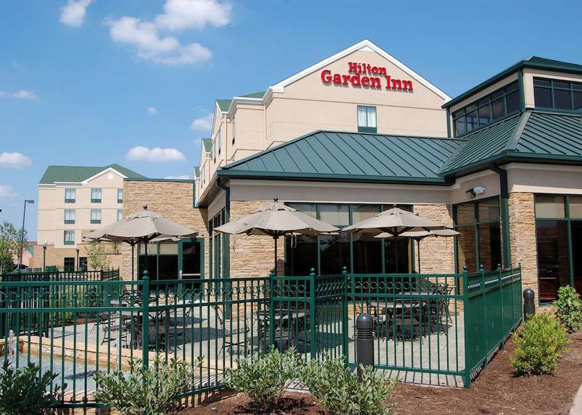 Kentucky Bowling Green Exterior Detail