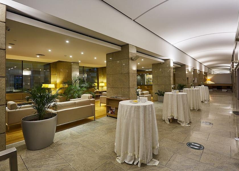 Izmir Izmir Lobby