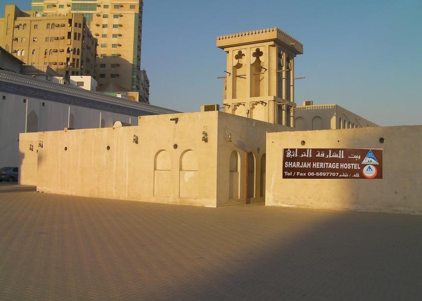 Sharjah (and vicinity) Sharjah Facade