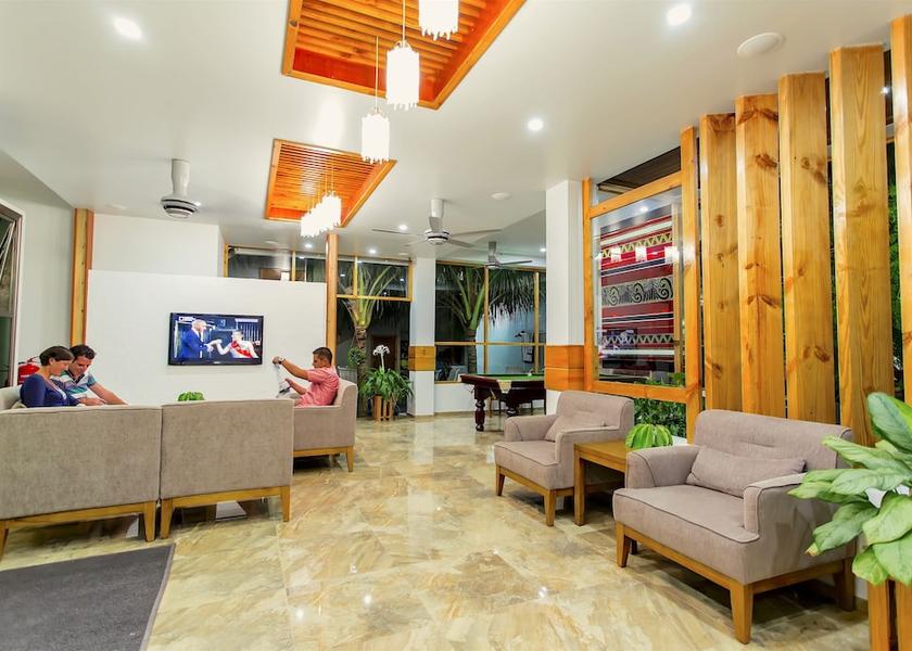 Kaafu Atoll Maafushi Lobby sitting area