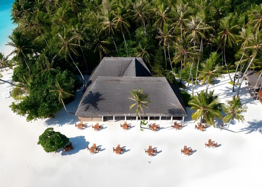 Kaafu Atoll Fihalhohi Island 