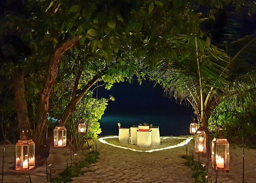 Haa Dhaalu Atoll Hanimaadhoo Restaurant