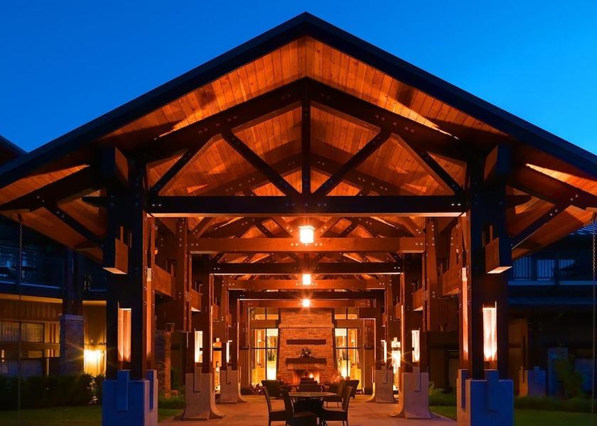 British Columbia Parksville Exterior Detail