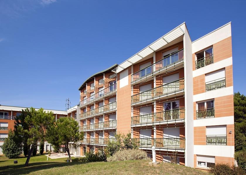 Auvergne-Rhone-Alpes Valence Facade