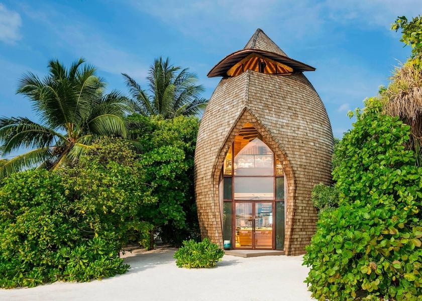 South Nilandhe Atoll Vommuli Gift shop