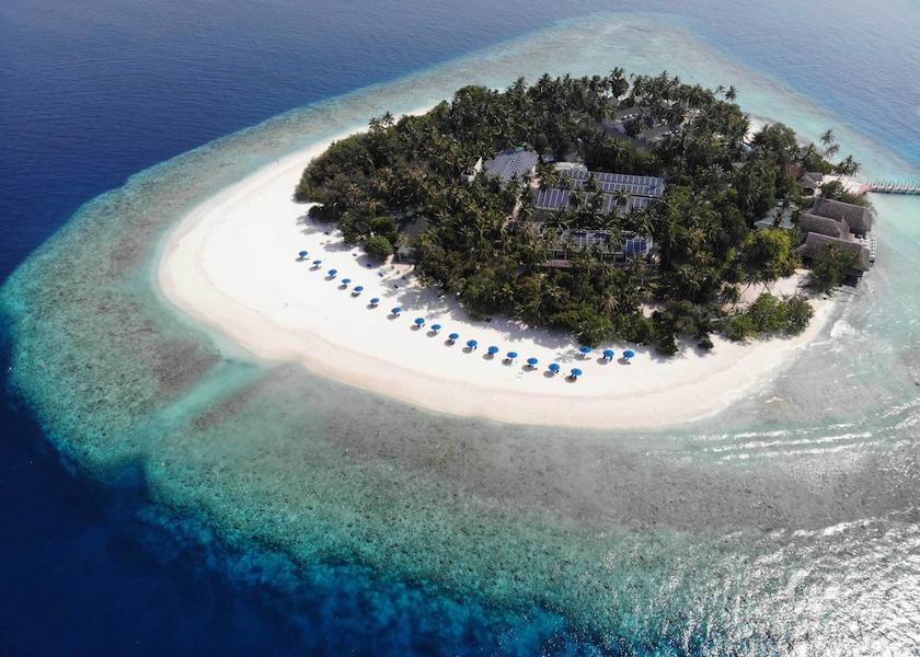 Kaafu Atoll Kuda Bandos Front of property