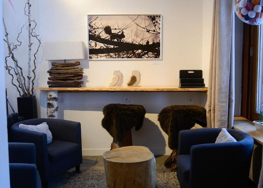 Auvergne-Rhone-Alpes Les Houches Interior Entrance