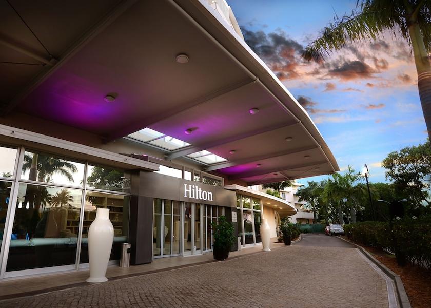  Noumea Entrance