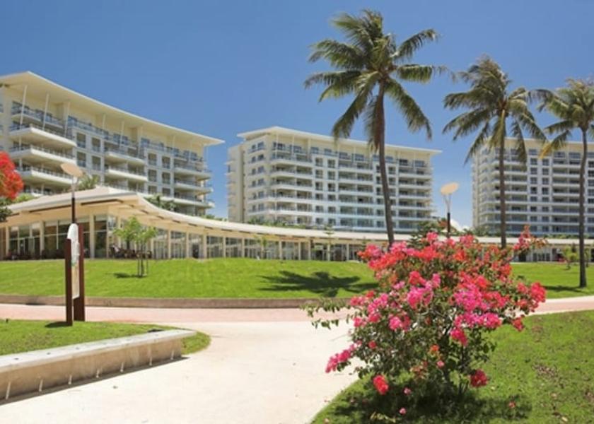  Noumea Facade