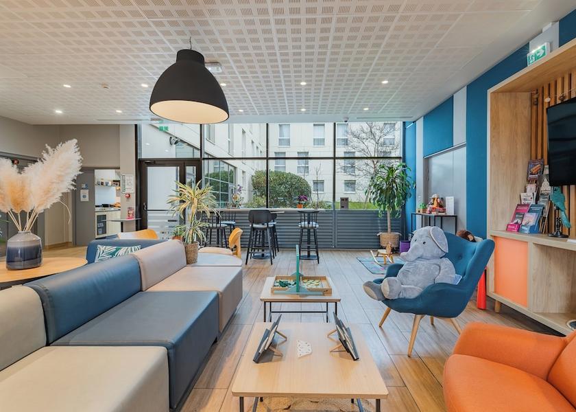 Occitanie Labege Reception