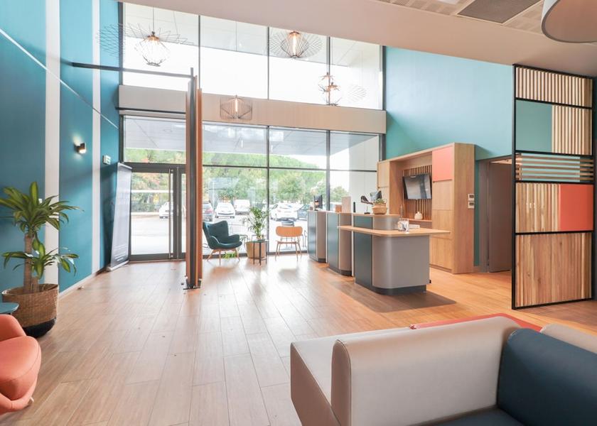 Occitanie Labege Lobby