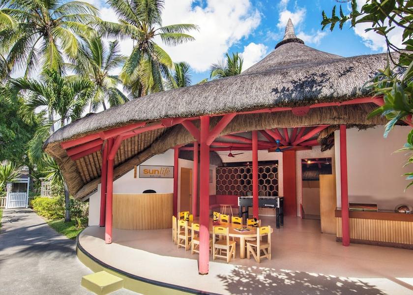  Flic-en-Flac Children's Play Area