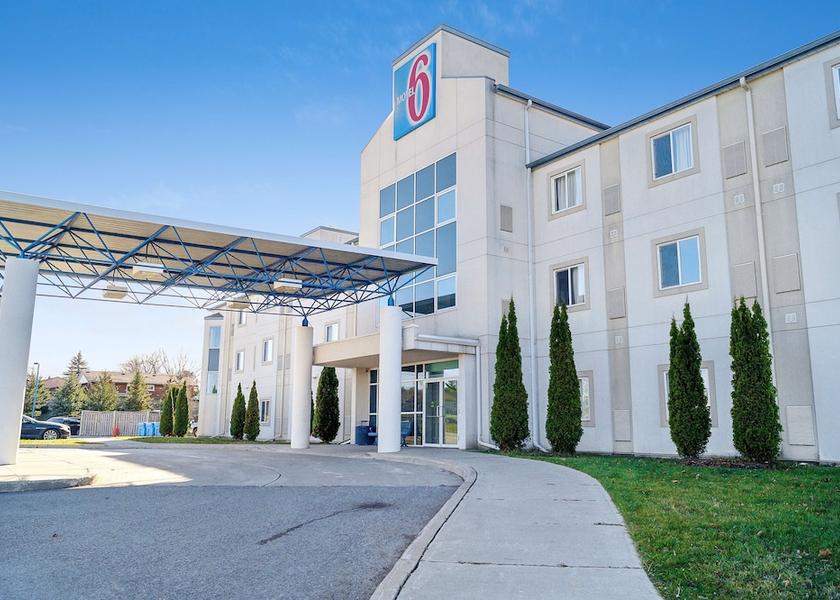 Ontario Peterborough Entrance