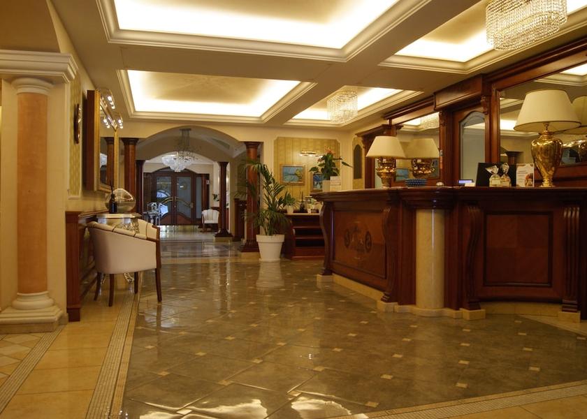 Sicily Milazzo Lobby