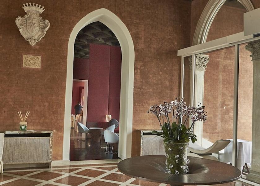Veneto Venice Lobby